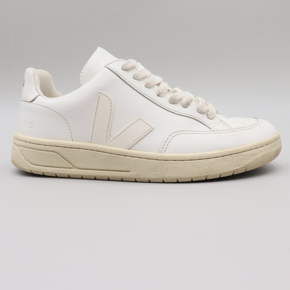 Veja V-12 Leather Low Top Sneakers Extra White EUR 38 US 7 Womens Shoes